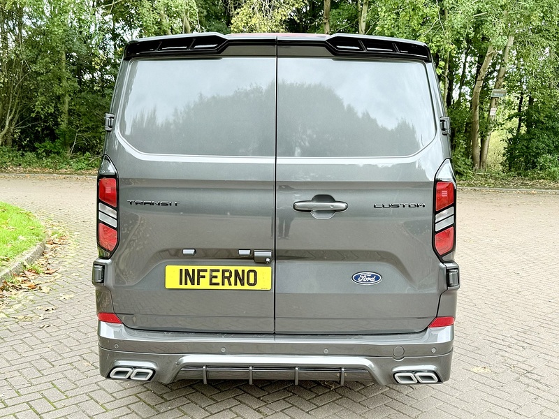 Ford 320 Limited L2h1 Dciv Ecoblue Double Cab in Van 2.0 Manual Diesel