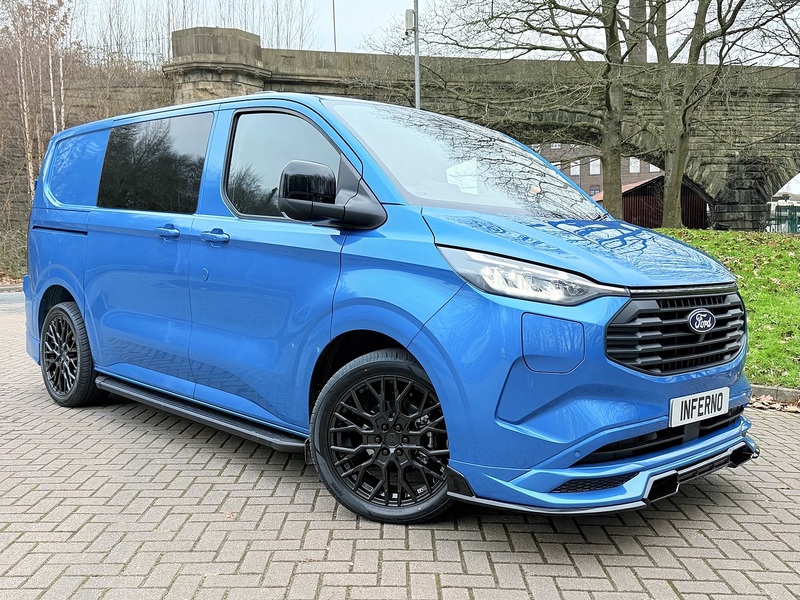 Ford 320 Limited Dciv L1 H1 2.5 6dr Double Cab in Van Automatic PHEV petrol / electric