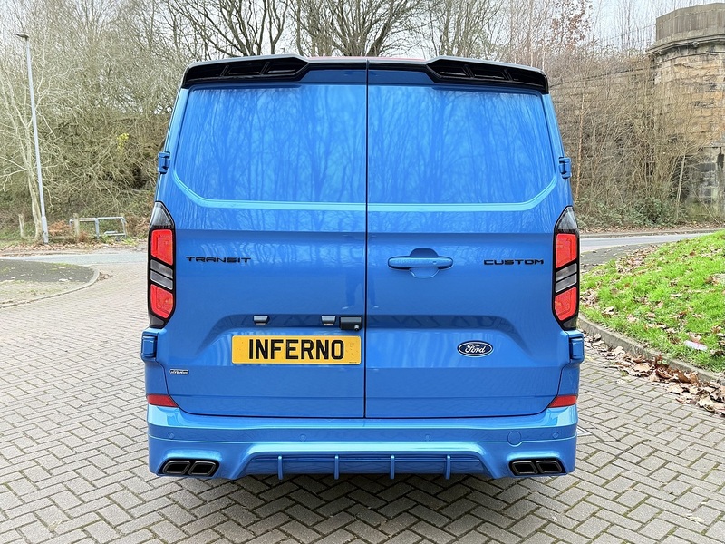 Ford 320 Limited Dciv L1 H1 2.5 6dr Double Cab in Van Automatic PHEV petrol / electric