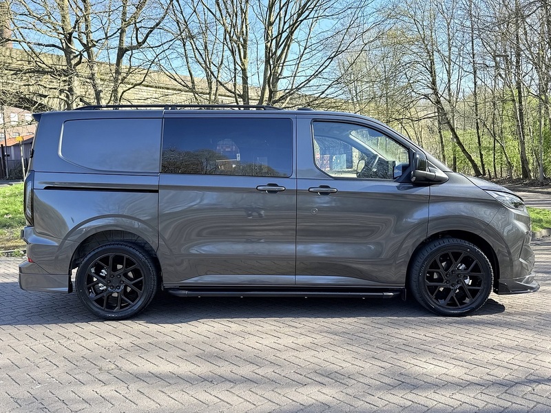 Ford 320 Limited L1h1 Dciv Ecoblue 2.0 Panel Van Manual 136 Diesel