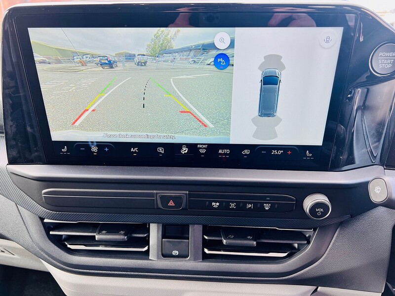 Ford 320 Limited L1h1 Dciv Ecoblue Panel Van 2.0 Automatic Diesel