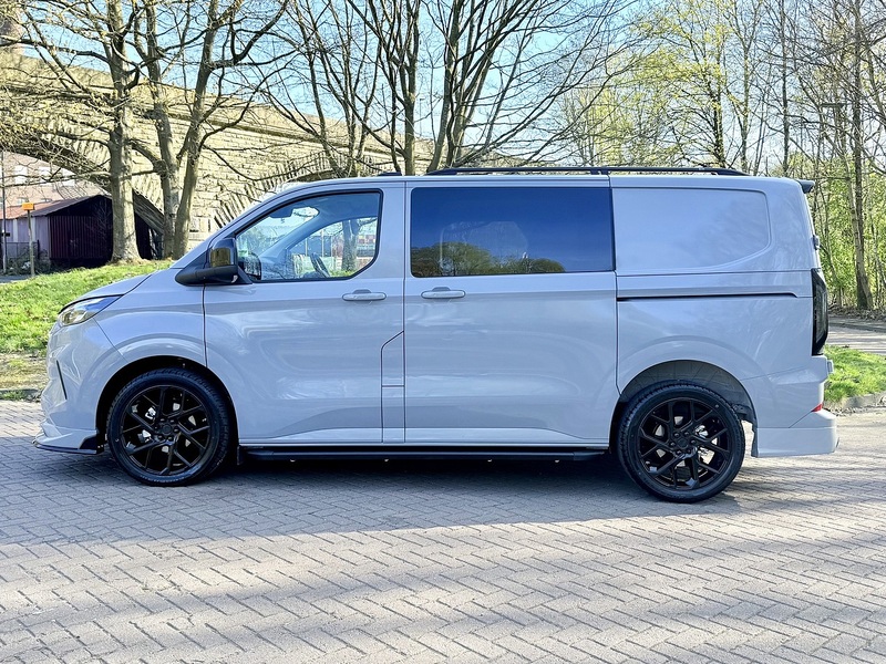 Ford 320 Limited L1h1 Dciv Ecoblue 2.0 6dr Crewvan Manual Diesel