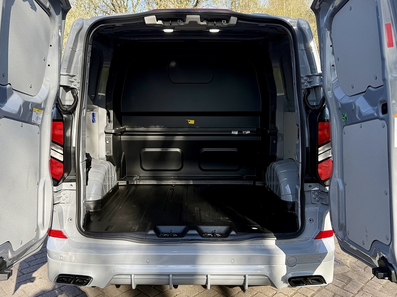 Ford 320 Limited L1h1 Dciv Ecoblue 2.0 6dr Crewvan Manual Diesel