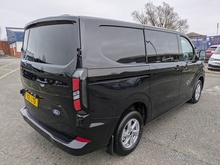 2.0 320 EcoBlue Limited Crew Van Double Cab 5dr Diesel Manual L1 H1 Euro 6 (s/s) (136 ps)