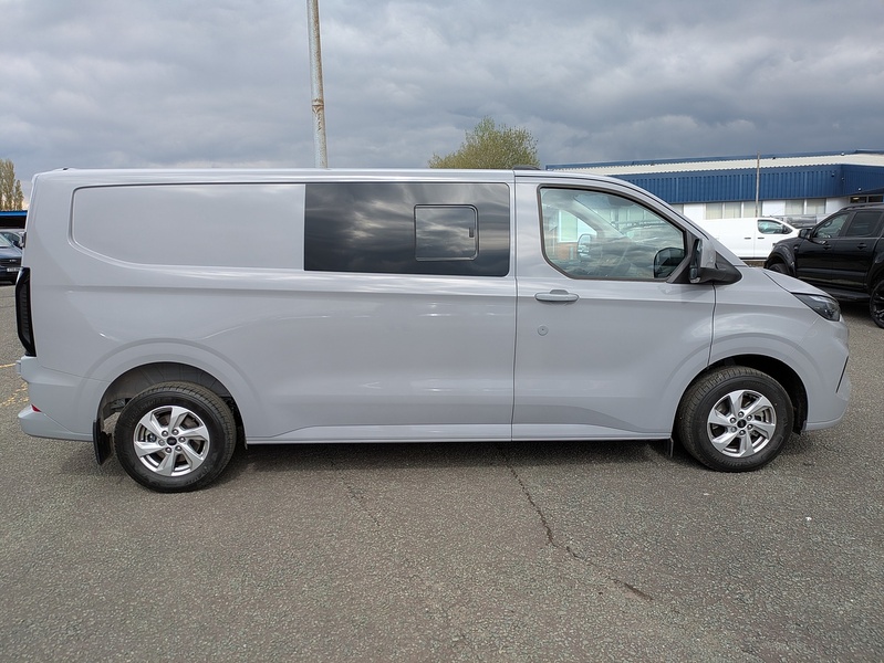 Ford 300 Limited L2h1 Dciv Ecoblue Combi 2.0 Manual Diesel