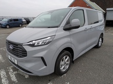 2.0 320 EcoBlue Limited Crew Van Double Cab 5dr Diesel Manual L1 H1 Euro 6 (s/s) (136 ps)