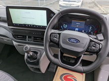 2.0 320 EcoBlue Limited Crew Van Double Cab 5dr Diesel Manual L1 H1 Euro 6 (s/s) (136 ps)