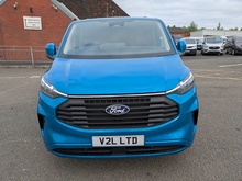 2.0 320 EcoBlue Limited Crew Van Double Cab 5dr Diesel Manual L1 H1 Euro 6 (s/s) (150 ps)
