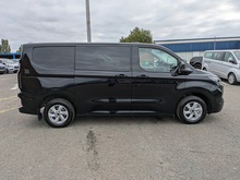 2.0 320 EcoBlue Limited Crew Van Double Cab 5dr Diesel Manual L1 H1 Euro 6 (s/s) (150 ps)