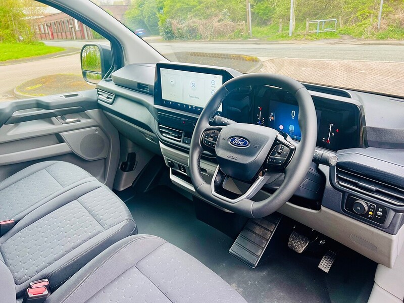 Ford 320 Limited L1h1 5dr Panel Van Automatic ELECTRIC 65kWh