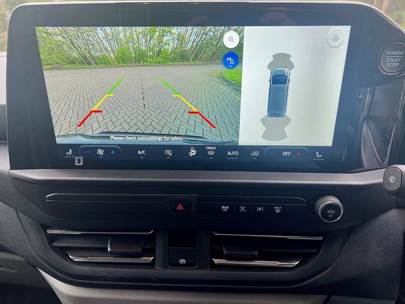 Ford 320 Limited L1h1 5dr Panel Van Automatic ELECTRIC 65kWh