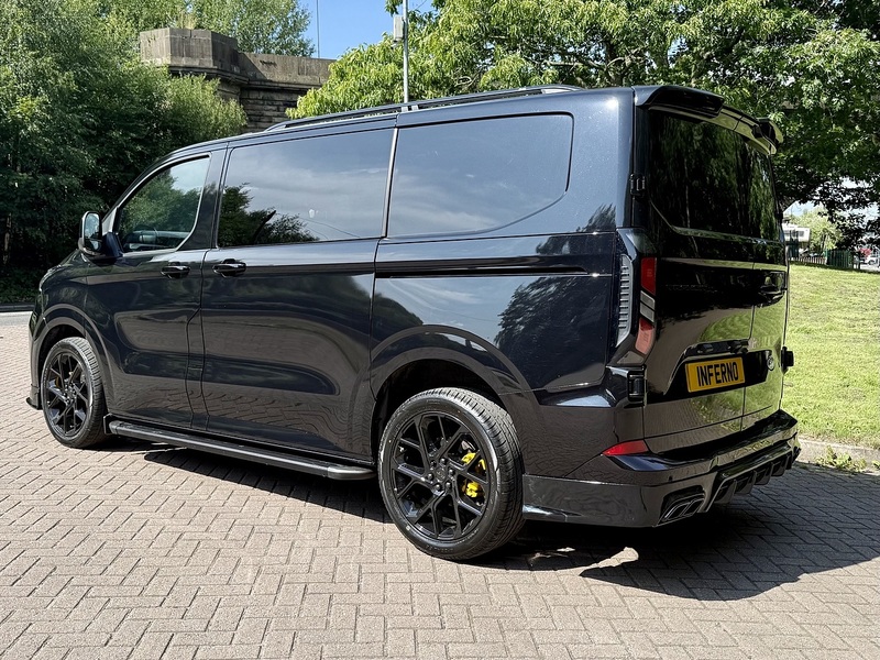 Ford 320 Limited L1h1 Dciv Ecoblue Panel Van 2.0 Manual 150ps Diesel