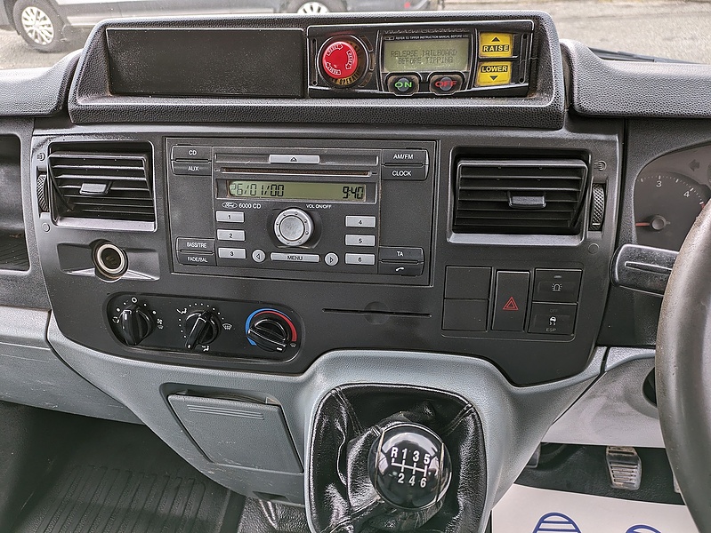 Ford 2.4 TDCi 350 Duratorq Dropside 2dr Diesel Manual RWD L2 (113 bhp)