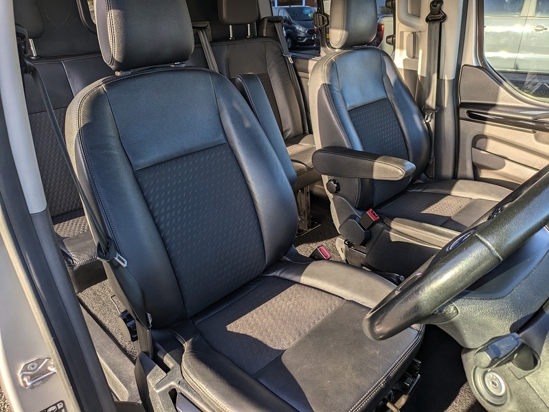 Ford 2.0 320 EcoBlue Sport Crew Van Double Cab 5dr Diesel Auto L1 H1 Euro 6 (s/s) (185 ps)