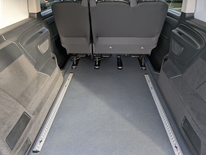 Mercedes-Benz 2.0 119 CDI SELECT Crew Van Double Cab 5dr Diesel G-Tronic RWD L2 Euro 6 (s/s) (190 ps)