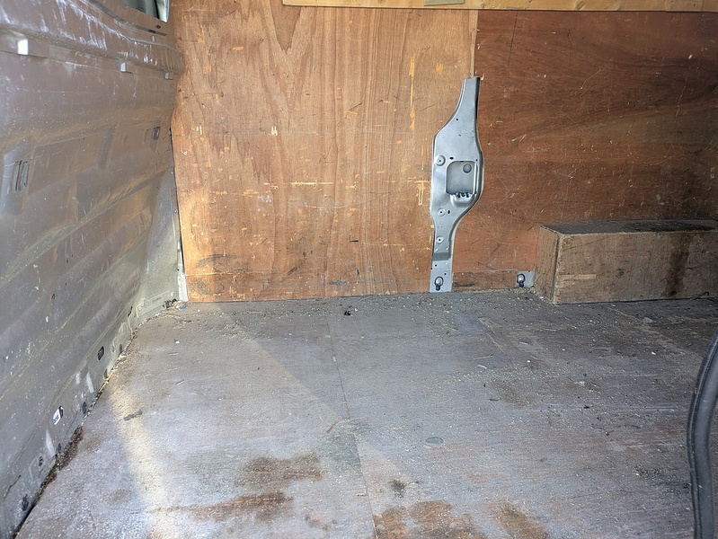 Renault 2.0 dCi LL29 eco Panel Van 3dr Diesel Manual L3 H1 (Phase 3) (180 g/km, 115 bhp)