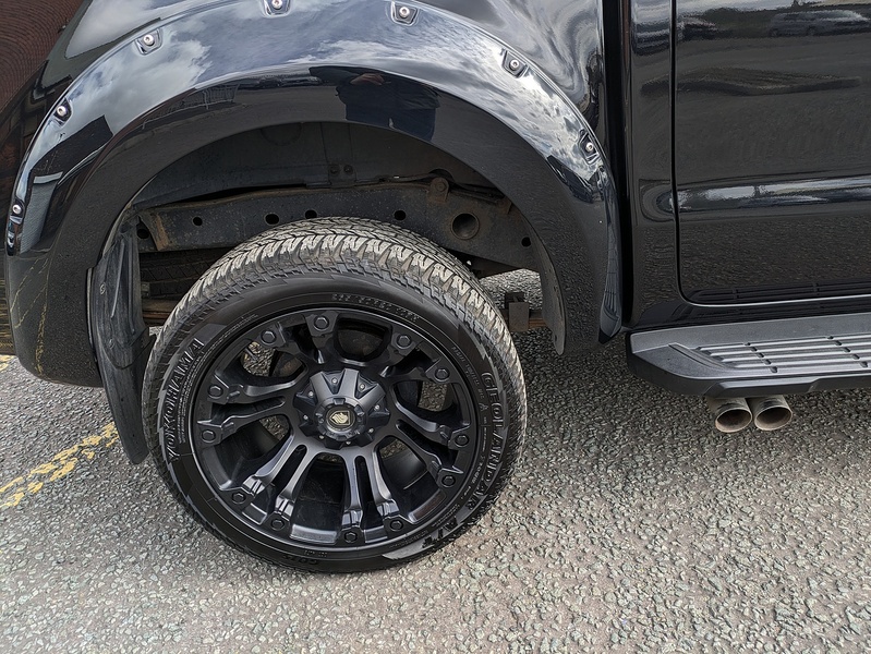 Ford 2.0 EcoBlue Wildtrak Pickup Double Cab 4dr Diesel Auto 4WD Euro 6 (s/s) (213 ps)