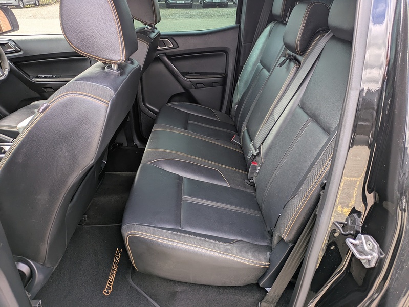 Ford 2.0 EcoBlue Wildtrak Pickup Double Cab 4dr Diesel Auto 4WD Euro 6 (s/s) (213 ps)