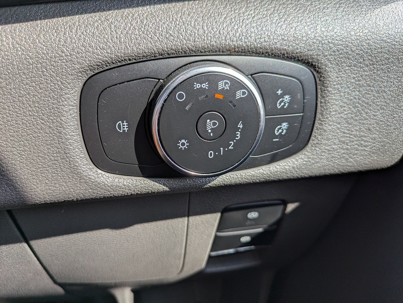 Ford 2.0 350 EcoBlue Leader Panel Van 5dr Diesel Auto FWD L3 H2 Euro 6 (s/s) (165 ps)