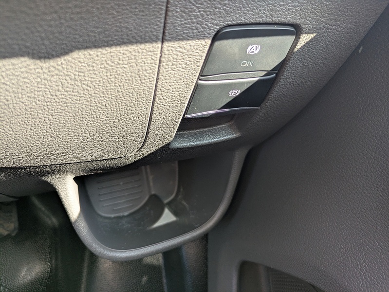 Ford 2.0 350 EcoBlue Leader Panel Van 5dr Diesel Auto FWD L3 H2 Euro 6 (s/s) (165 ps)