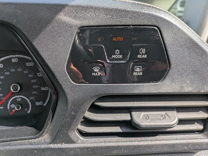 Volkswagen 2.0 TDI C20 Commerce Plus Panel Van 5dr Diesel DSG SWB Euro 6 (s/s) (122 ps)