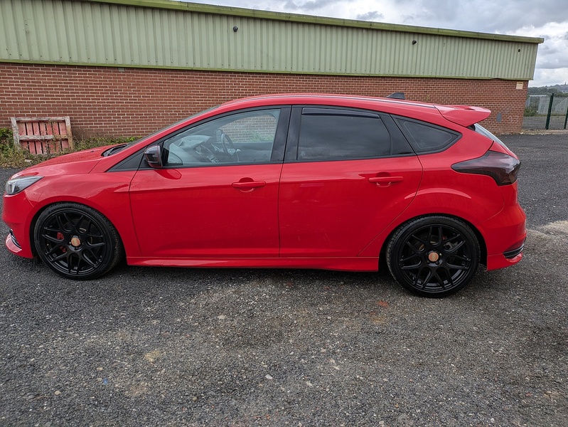 Ford 2.0 TDCi ST-2 Hatchback 5dr Diesel Manual Euro 6 (s/s) (185 ps)