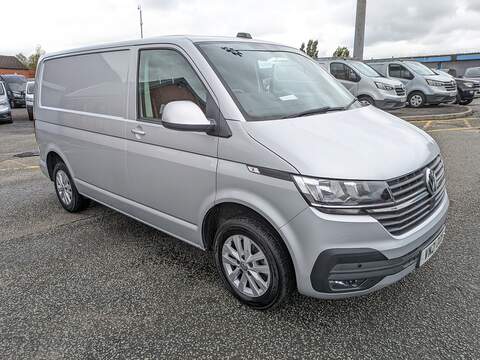 2.0 TDI T28 Highline Panel Van 5dr Diesel Manual FWD SWB Euro 6 (s/s) (110 ps)