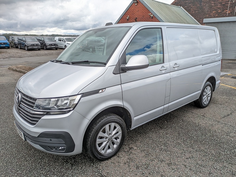 Volkswagen 2.0 TDI T28 Highline Panel Van 5dr Diesel Manual FWD SWB Euro 6 (s/s) (110 ps)