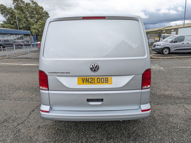 Volkswagen 2.0 TDI T28 Highline Panel Van 5dr Diesel Manual FWD SWB Euro 6 (s/s) (110 ps)
