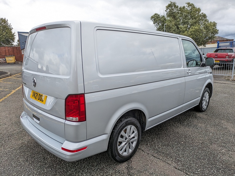 Volkswagen 2.0 TDI T28 Highline Panel Van 5dr Diesel Manual FWD SWB Euro 6 (s/s) (110 ps)