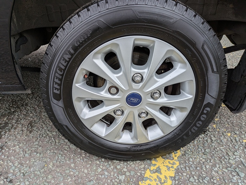 Ford 2.0 320 EcoBlue Limited Crew Van Double Cab 5dr Diesel Manual L1 H1 Euro 6 (s/s) (130 ps)