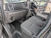 2.0 320 EcoBlue Limited Crew Van Double Cab 5dr Diesel Manual L2 H1 Euro 6 (s/s) (6 Seat) (130 ps)