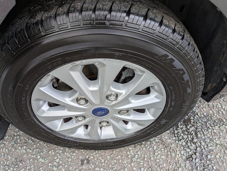 Ford 2.0 320 EcoBlue Limited Crew Van Double Cab 5dr Diesel Manual L2 H1 Euro 6 (s/s) (6 Seat) (130 ps)