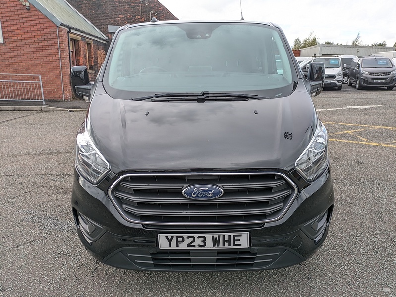 Ford 2.0 320 EcoBlue Limited Crew Van Double Cab 5dr Diesel Manual L2 H1 Euro 6 (s/s) (130 ps)