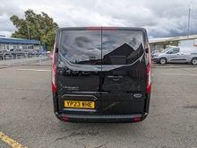 2.0 320 EcoBlue Limited Crew Van Double Cab 5dr Diesel Manual L2 H1 Euro 6 (s/s) (130 ps)