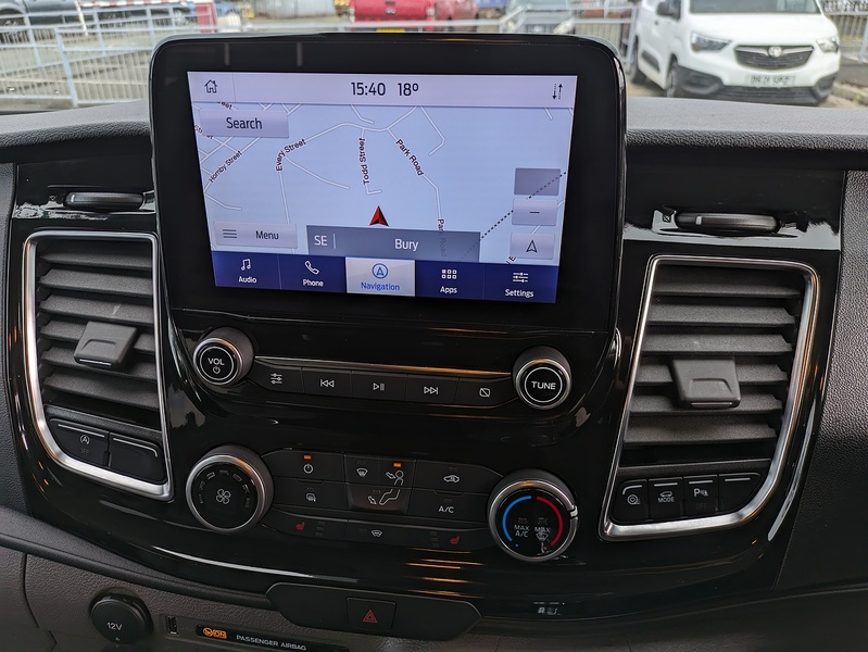 Ford 2.0 320 EcoBlue Limited Crew Van Double Cab 5dr Diesel Manual L2 H1 Euro 6 (s/s) (130 ps)