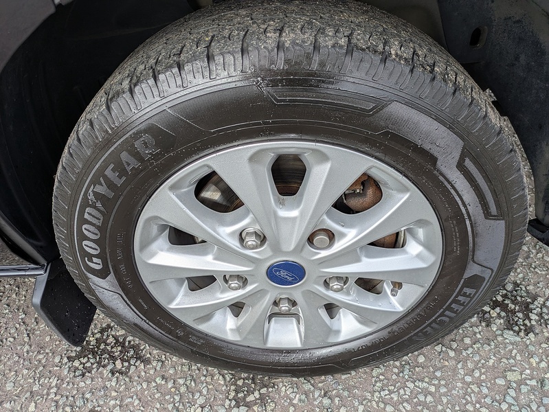 Ford 2.0 320 EcoBlue Limited Crew Van Double Cab 5dr Diesel Manual L2 H1 Euro 6 (s/s) (130 ps)