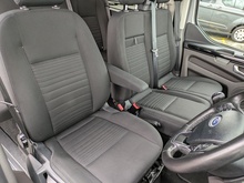 2.0 320 EcoBlue Limited Crew Van Double Cab 5dr Diesel Manual L2 H1 Euro 6 (s/s) (6 Seat) (130 ps)
