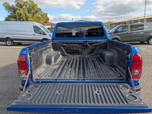 2.4 D-4D Invincible Pickup Double Cab 4dr Diesel Auto 4WD Euro 6 (TSS, 3.5t) (150 ps)