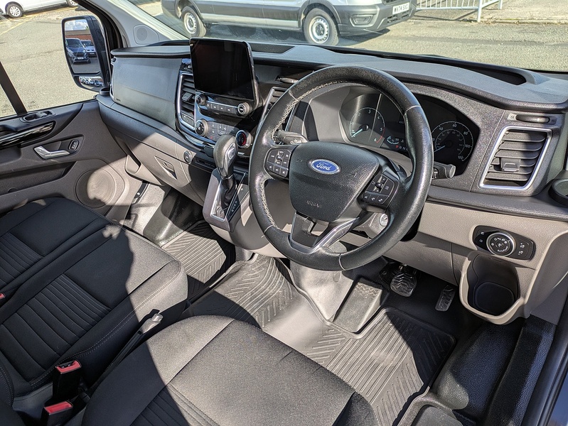 Ford 2.0 280 EcoBlue Limited Panel Van 5dr Diesel Auto L1 H1 Euro 6 (s/s) (130 ps)