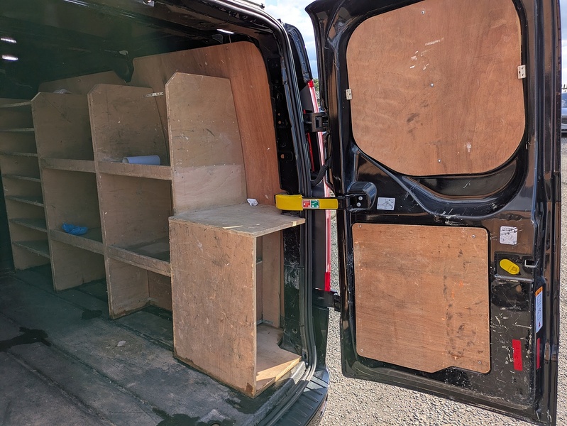 Ford 2.0 280 EcoBlue Limited Panel Van 5dr Diesel Auto L1 H1 Euro 6 (s/s) (130 ps)