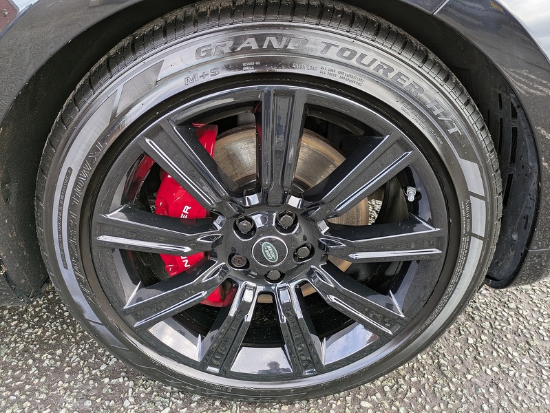 Land Rover 2.0 P400e 13.1kWh HSE Dynamic Black SUV 5dr Petrol Plug-in Hybrid Auto 4WD Euro 6 (s/s) (404 ps)