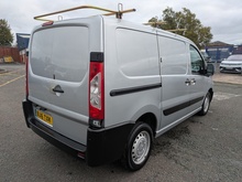 1.6 HDi Professional Panel Van 4dr Diesel Manual L1 H1 (177 g/km, 90 bhp)