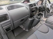 1.6 HDi Professional Panel Van 4dr Diesel Manual L1 H1 (177 g/km, 90 bhp)