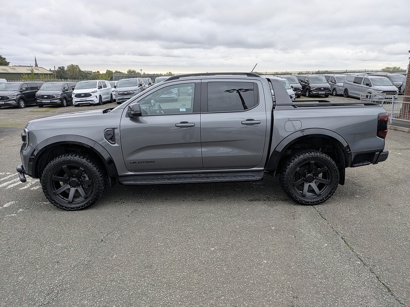 Ford 2.0 TD EcoBlue Wildtrak Pickup Double Cab 4dr Diesel Auto 4WD Euro 6 (s/s) (205 ps)