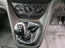 1.6 TDCi 200 Panel Van 4dr Diesel Manual L1 H1 (124 g/km, 74 bhp)