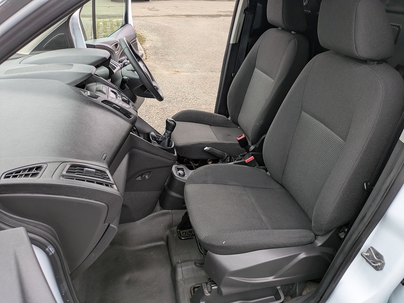 Ford 1.6 TDCi 200 Panel Van 4dr Diesel Manual L1 H1 (124 g/km, 74 bhp)