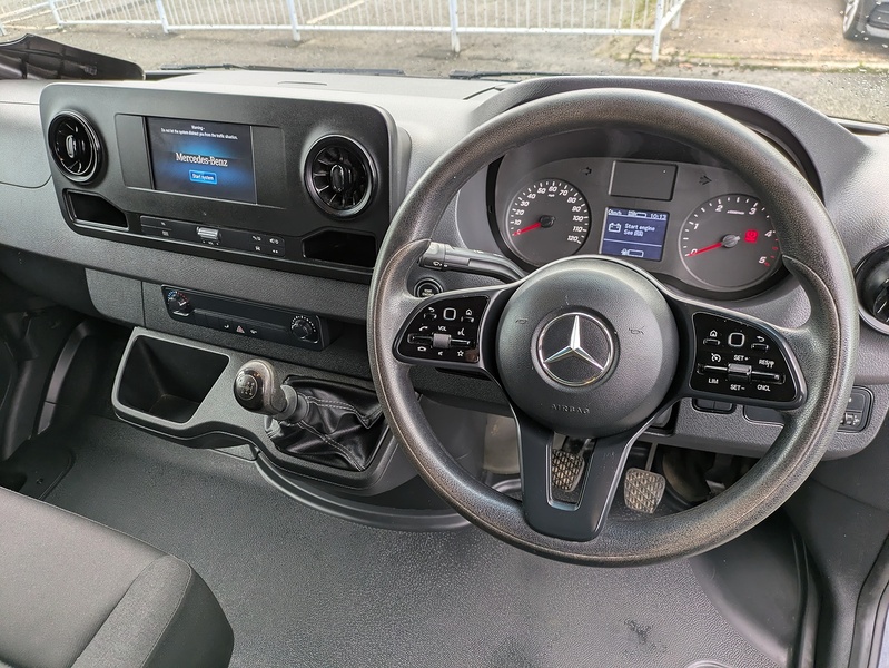 Mercedes-Benz 2.1 314 CDI Progressive Panel Van 5dr Diesel Manual FWD L2 H1 Euro 6 (s/s) (143 ps)