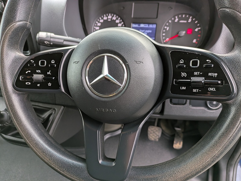 Mercedes-Benz 2.1 314 CDI Progressive Panel Van 5dr Diesel Manual FWD L2 H1 Euro 6 (s/s) (143 ps)