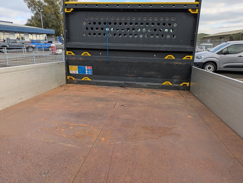 Citroen 2.2 BlueHDi 35 Plus Ready To Run Tipper 2dr Diesel Manual L2 Euro 6 (s/s) (140 ps)